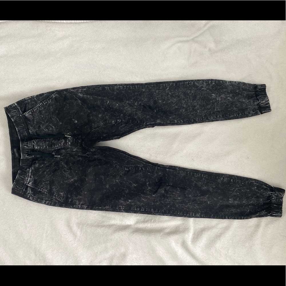 Zanerobe Sureshot Lightweight Joggers